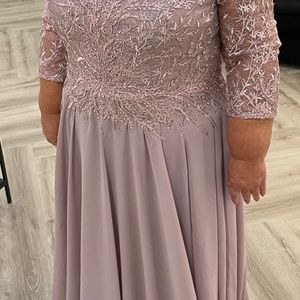 Mother of the Bride/Groom dress